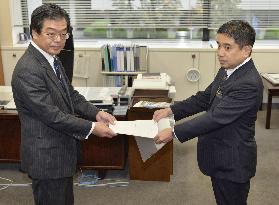 Okinawa files complaint against state overruling of U.S. base decision