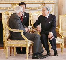 Emperor meets Singapore president