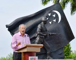 Singapore defense minister recalls Japanese invasion in WWII