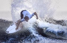 Surfing: World Surf League in Japan