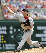 Boston's Tazawa suffers 2nd loss