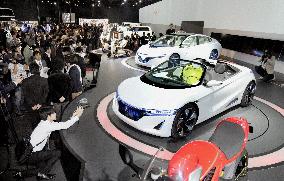 Honda's EV-STER unveiled at Tokyo Motor Show