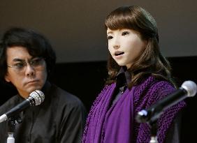 Japanese researcher unveils female android