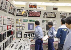 Takahama No. 4 reactor attains criticality