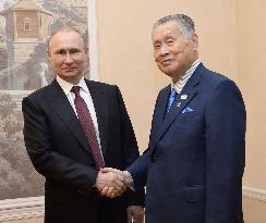 Putin hosts Japan's ex-PM Mori for talks