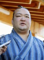 Sumo: Kisenosato's withdrawal