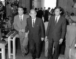 Yukio and Kunio Hatoyama, their father Iichiro