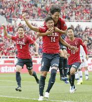 Soccer: Kashima crush holders Gamba to win 6th Nabisco Cup title