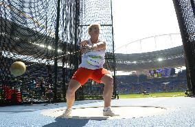 Poland's Wlodarczyk sets world record in women's hammer throw