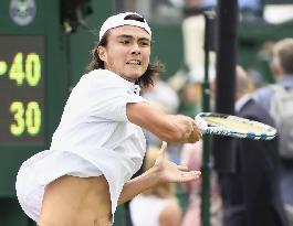 Japan's Daniel defeated in Wimbledon 1st round