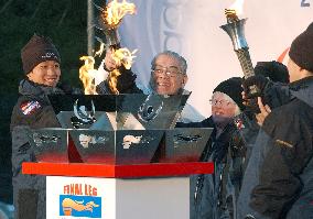 (2)Special Olympic flame arrives in Nagano