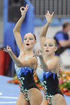 Russia advances to synchronized duet final