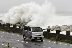 Typhoon Fitow approaches Japan