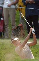 Oyama jumps into lead at Japan Open