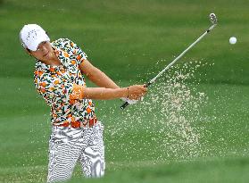 Japan's Ishikawa hits sand shot in final round of RBC Heritage