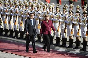 German leader Merkel in Beijing for talks with Chinese Premier Li