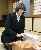 Polish woman loses 1st game in bid to become pro shogi player