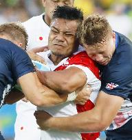 Olympic scenes: Japan take on Britain in rugby sevens