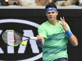 Tennis: Raonic eases into 2nd round at Australian Open