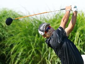 Golf: Matsuyama 4 shots off lead at Bridgestone Invitational