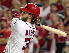 Nationals beat Cubs in NLDS game