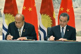 China restores diplomatic relations with Kiribati