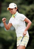 CORRECTED Miyazato moves up into tie for 20th at World Ladies Cha