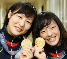 Japan's Tosaka, Hamada claim gold in women's wrestling