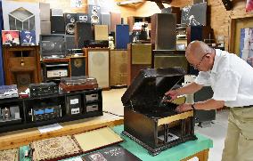 Museum of old record players in Nagasaki Pref.