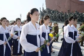 N. Korea marks 22nd anniv. of founder Kim Il Sung's death