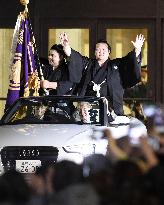 Sumo: New Year champ Kisenosato beats Hakuho, set for yokozuna