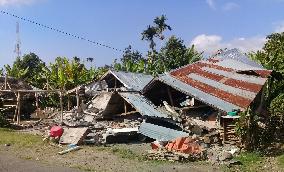 Quake in Indonesia