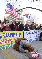 People rally for strong U.S.-S. Korea ties after assault