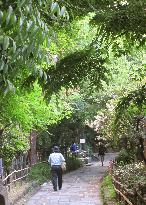 Promenade park offers greenery, fresh air in bustling Tokyo