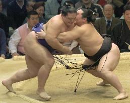 Asashyoryu gets fresh chance for sumo championship