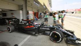 Motor racing: Scenes from Day 1 of Japanese Grand Prix