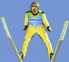 Japan 5th in ski jumping team event at Vancouver Olympics