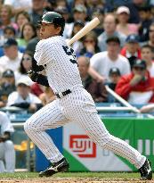 Yankees' Matsui goes 2-for-3 with an RBI against Royals