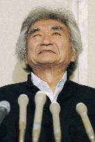 Japanese conductor Ozawa to undergo cancer treatment