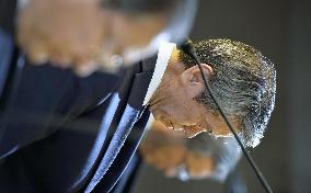 Toshiba chief steps down over accounting scandal
