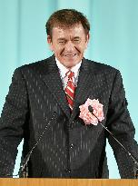 American lawyer speaks at rally seeking constitutional change