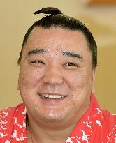 Harumafuji at press conference after victory