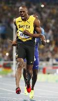 Olympics: Bolt wins 200m to complete sprint double