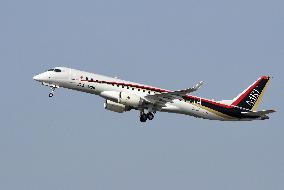 MRJ leaves for U.S. to undergo flight tests