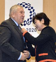 Tokyo Gov. Koike meets with FINA exec