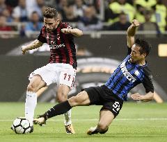 Inter's Nagatomo challenges