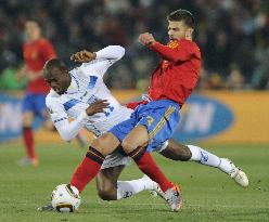 Spain beat Honduras 2-0 in World Cup Group H match