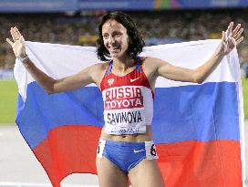 Savinova wins 800m at world c'ships