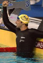 Thorpe wins 400-meter freestyle at world swimming
