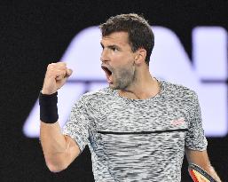 Nadal advances to Australian Open final